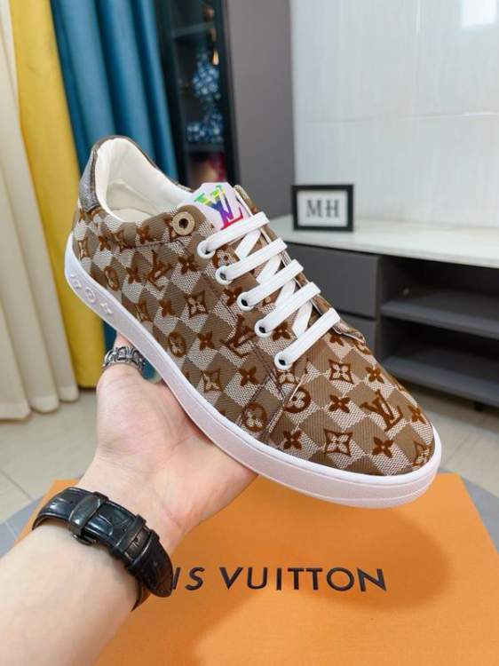 Picture of Louis Vuitton Shoes _SKULVsz38-44mnf072015446